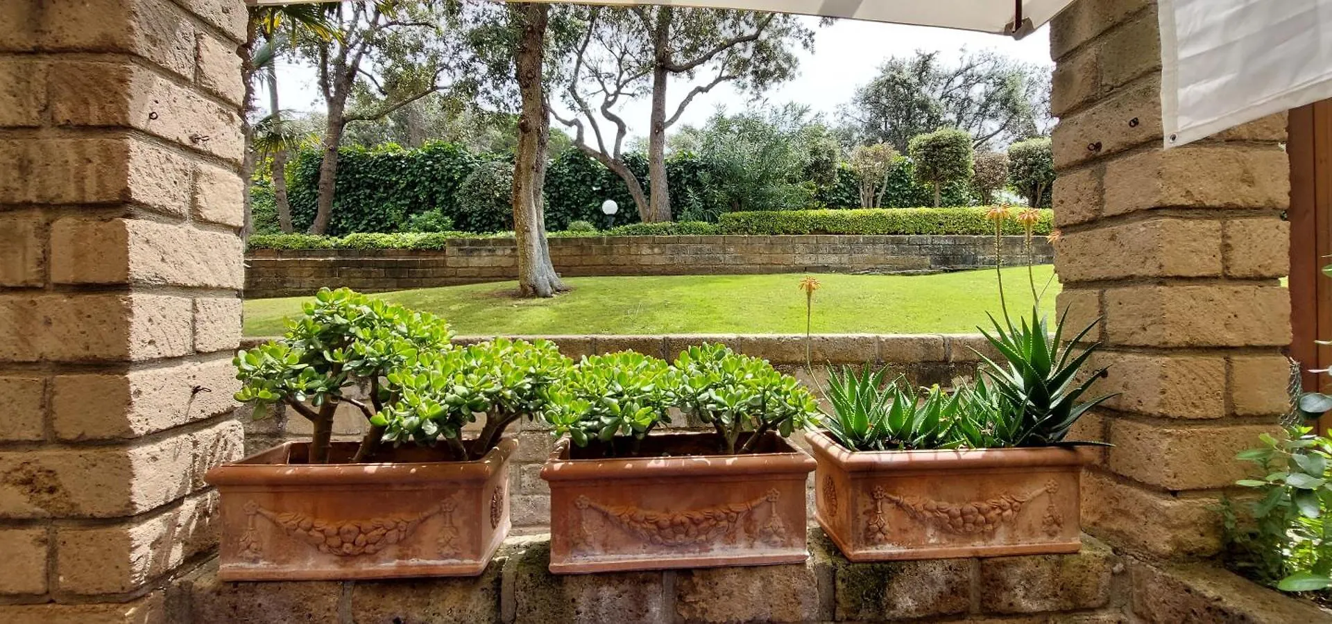 Confortevole Bilocale Giardino Doppio Parcheggio Punta Ala 0*,